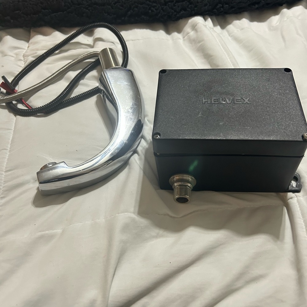 Chrome Sensor Faucet Kit